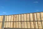 Burnleylap-and-cap-timber-fencing-3.jpg; ?>